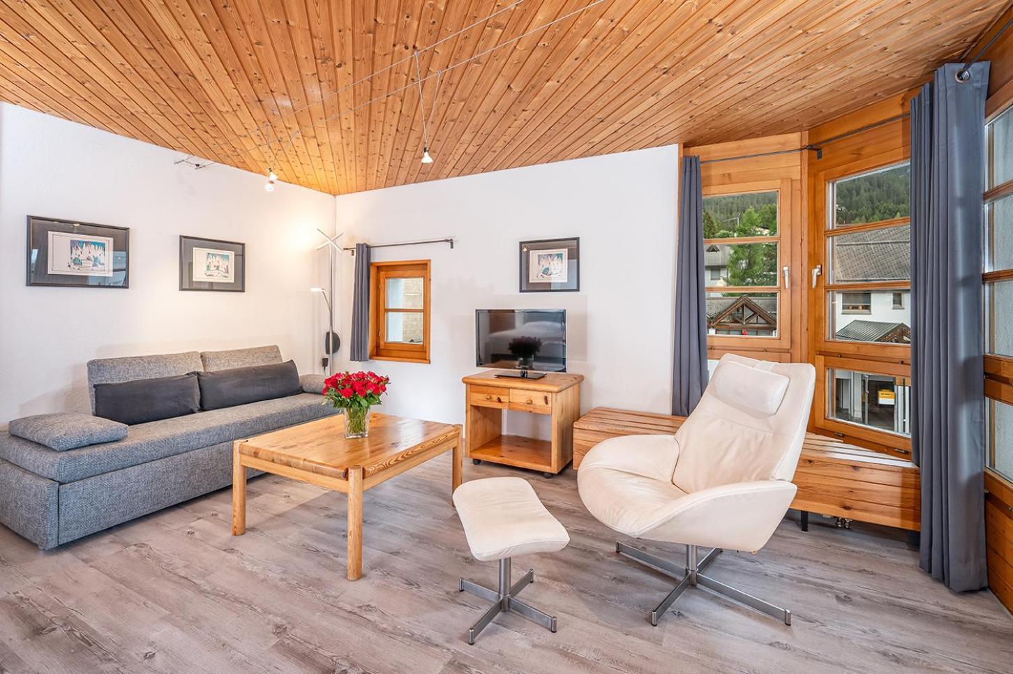 Schweizerhof 1 Appartement Lenzerheide